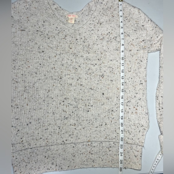 FOR THEE ECRU AND MULTI SWEATER size Large - Picture 4 of 8